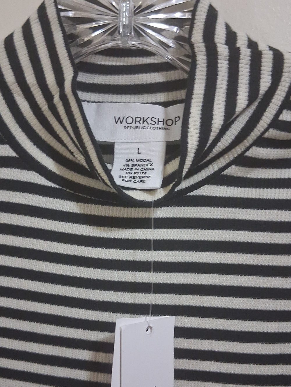 Nwt Workshop Republic Clothing Black and White Striped Sleeveless Mock Neck Tank - Picture 5 of 8